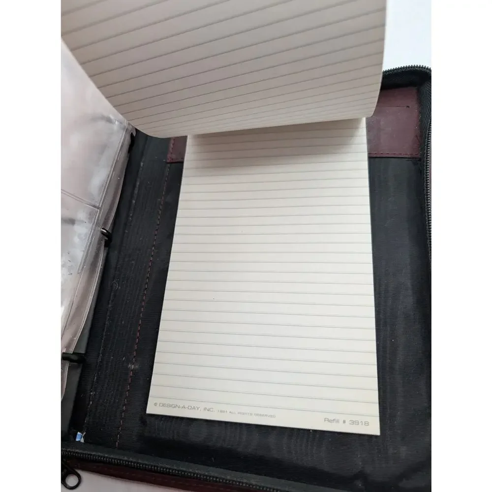 Day Planner Inc. Classic Edition Zippered Organizer Planner Burgundy VTG